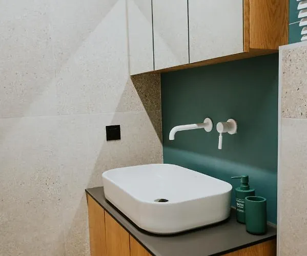 Apartment Adastro 17